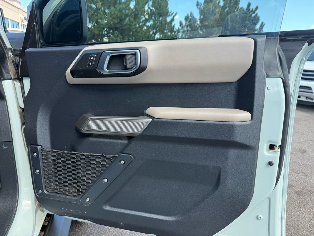 Used 2023 Ford Bronco Wildtrak image 33