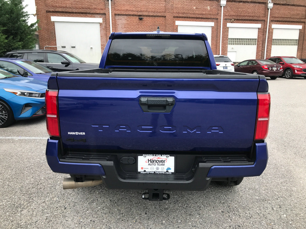 Used 2024 Toyota Tacoma TRD Off-Road AWD/4WD image 6