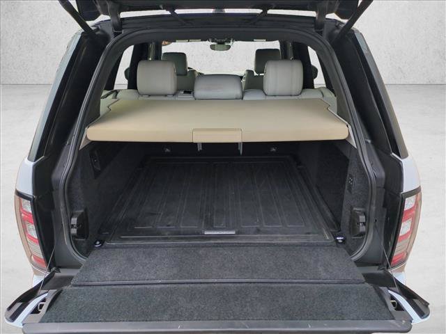 Used 2017 Land Rover Range Rover HSE AWD/4WD image 6