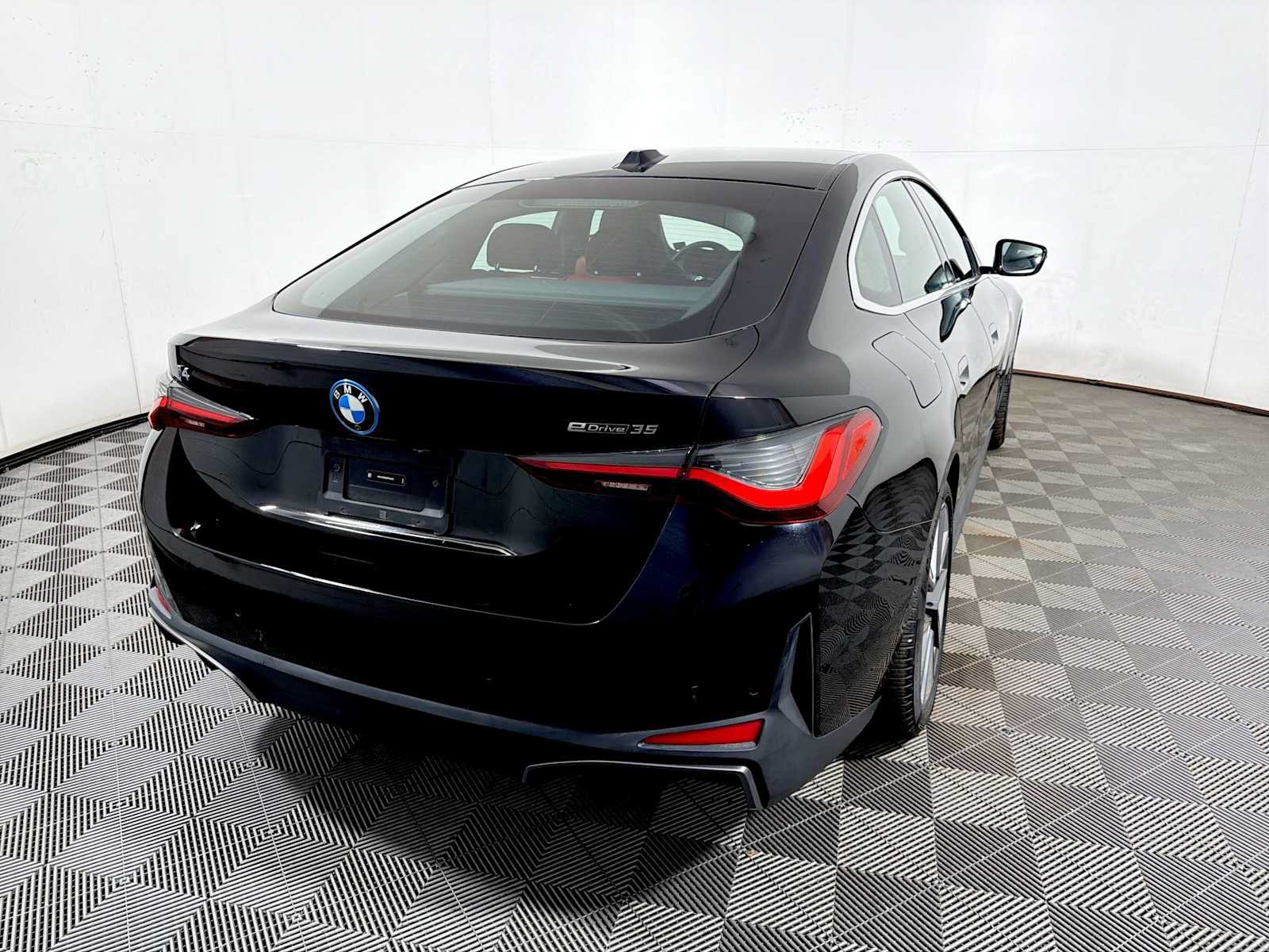 Used 2024 BMW i4 eDrive35 w/ Convenience Package RWD image 6
