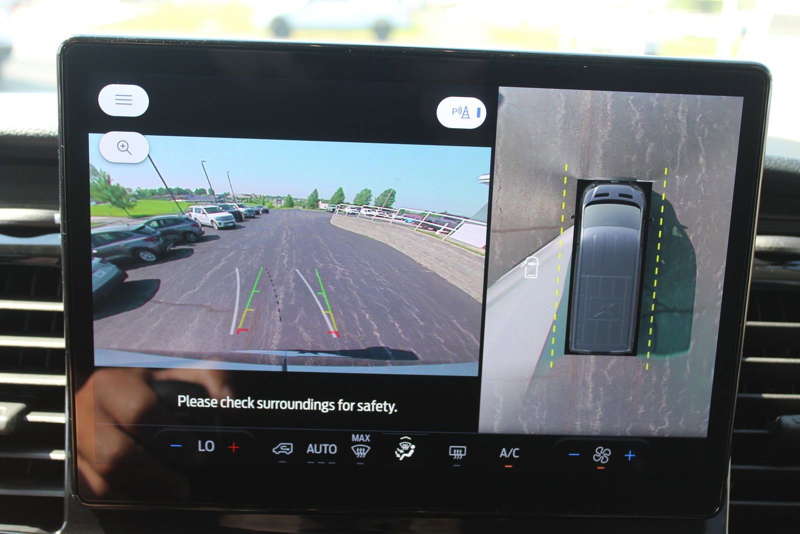 New 2025 Ford Transit 350 XLT RWD image 28