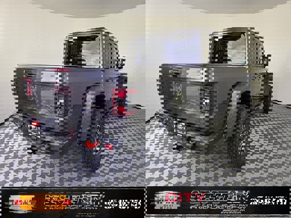 New 2025 Jeep Gladiator Mojave image 7