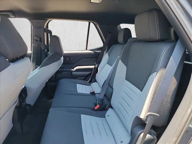 Used 2025 Toyota 4Runner TRD Off-Road image 14