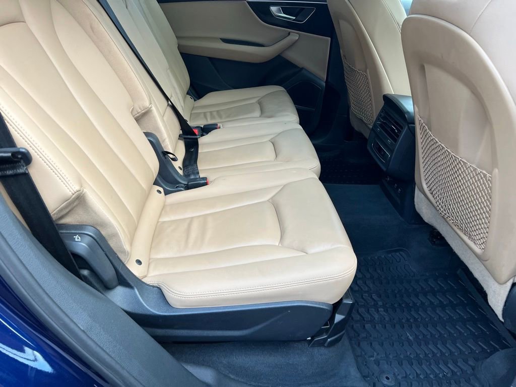 Used 2021 Audi Q7 2.0T Premium Plus image 38