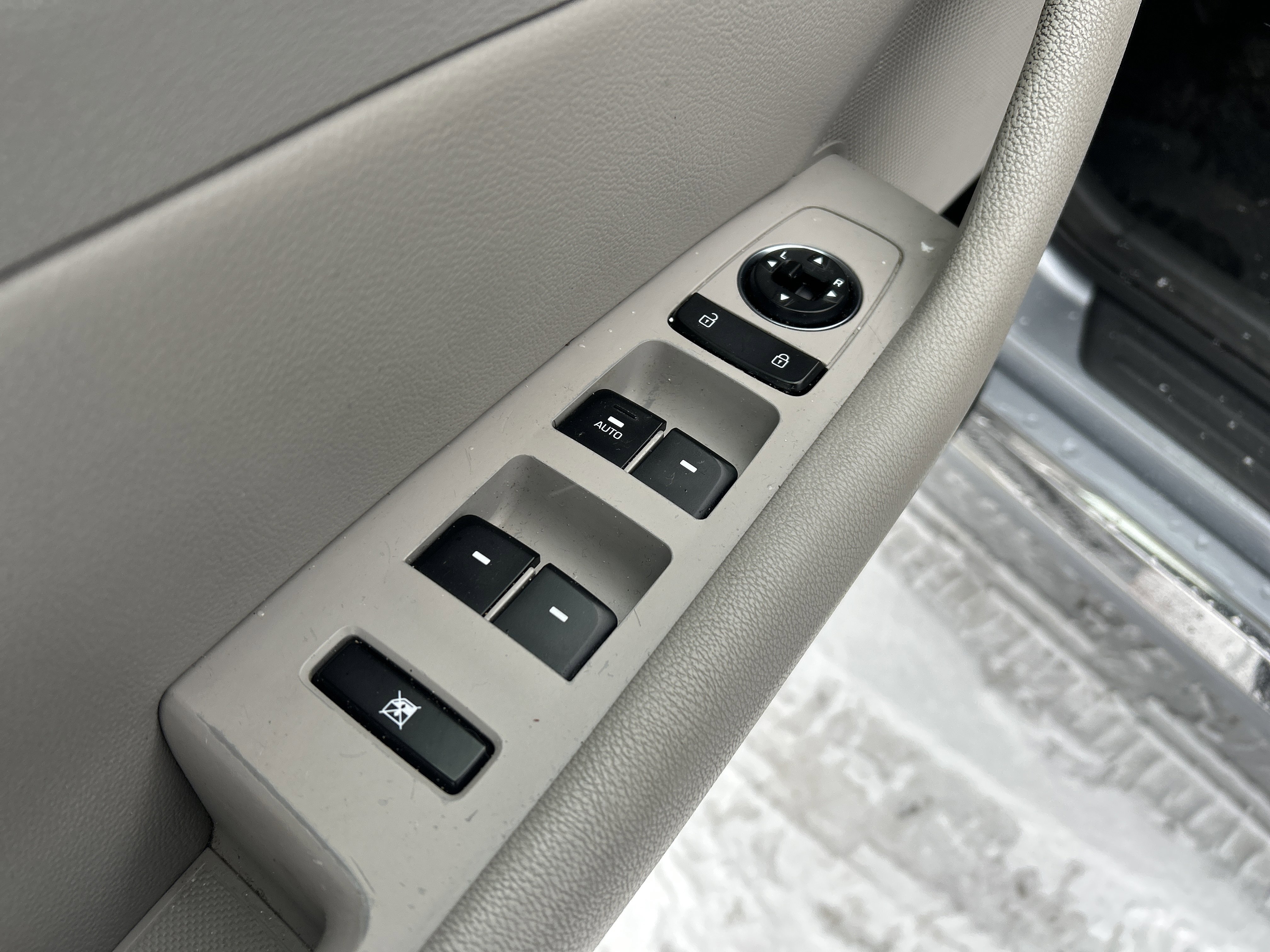 Used 2015 Hyundai Sonata Sport image 14