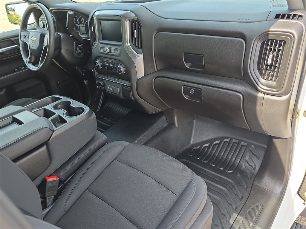 Used 2024 Chevrolet Silverado 1500 W/T image 30