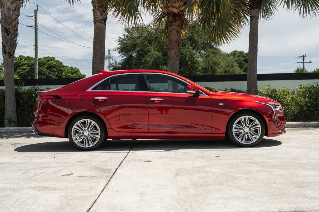 Used 2025 Cadillac CT4 Premium Luxury RWD image 9