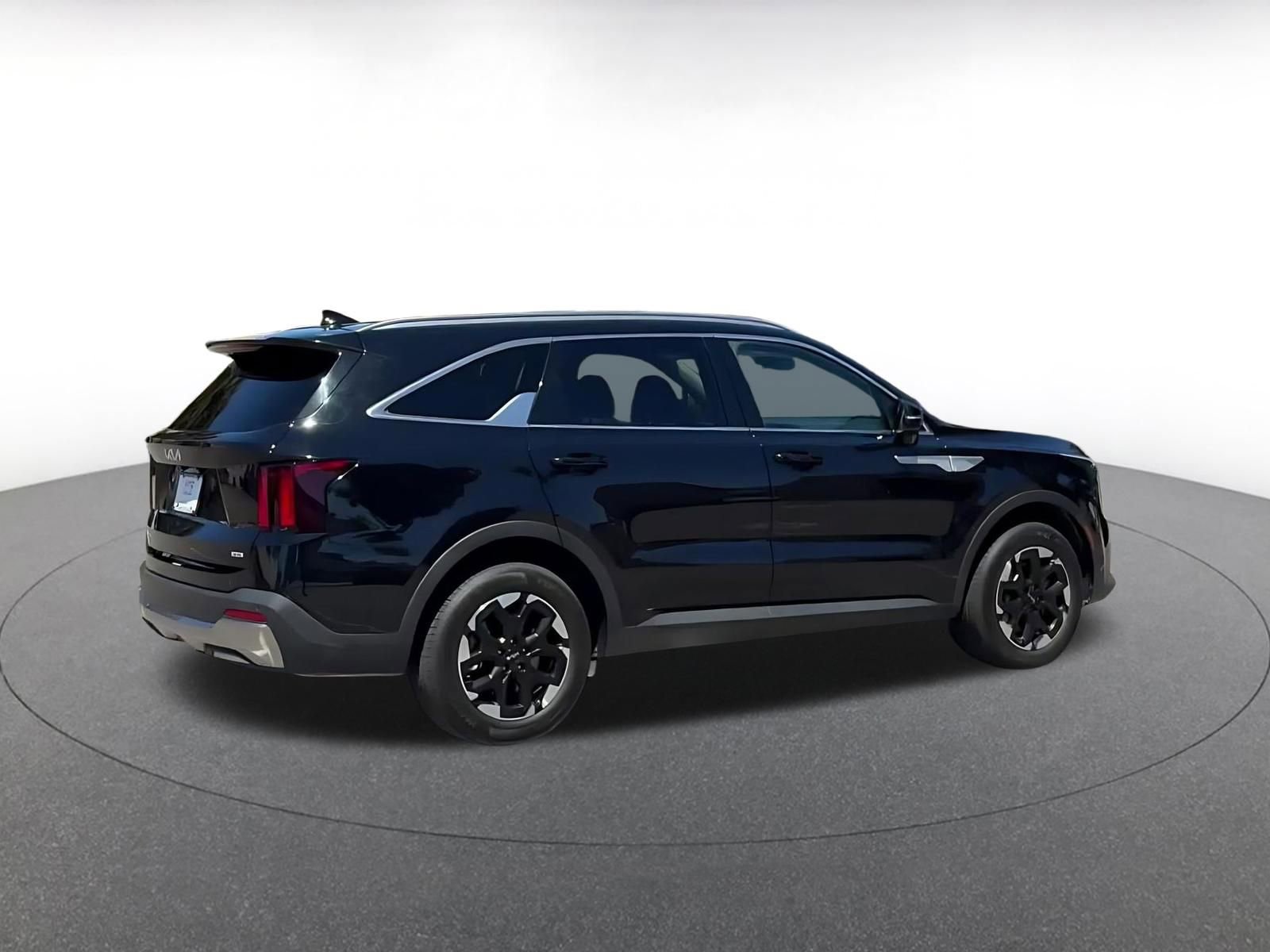 Used 2024 Kia Sorento S AWD/4WD image 15
