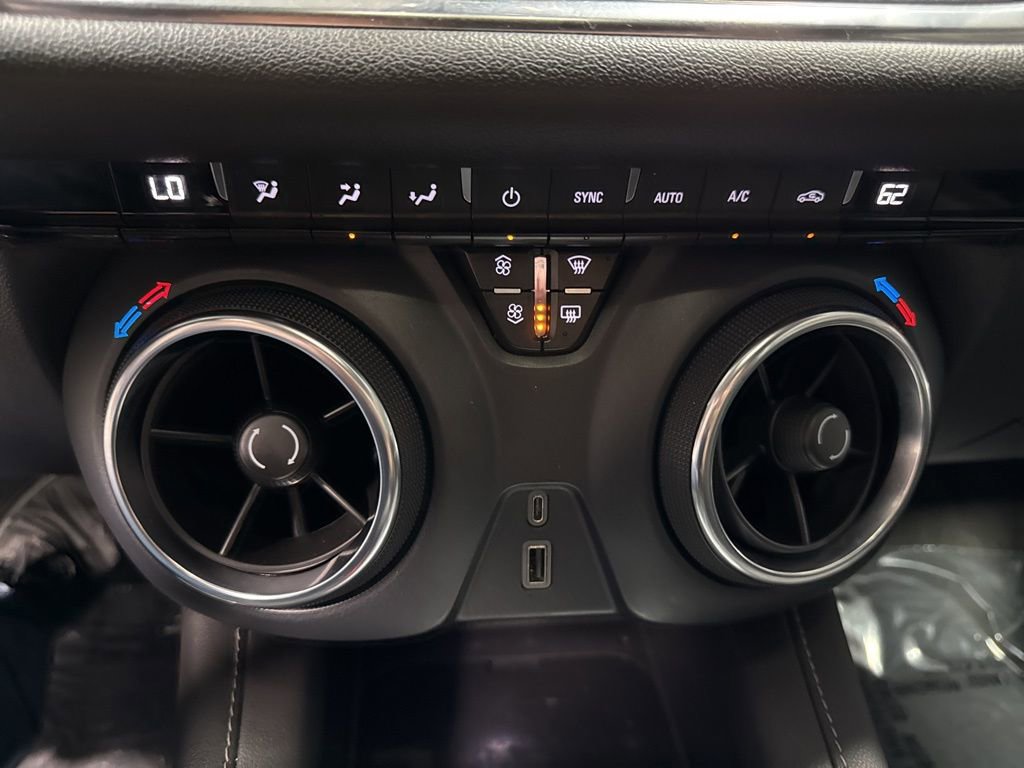 Used 2023 Chevrolet Blazer LT w/ Driver Confidence Package image 30