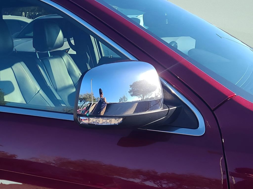 Used 2021 Jeep Grand Cherokee Limited w/ Luxury Group II image 18