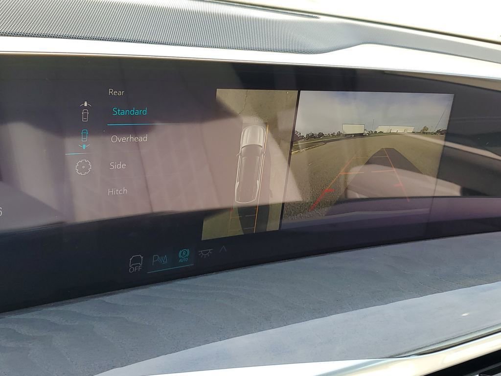 New 2026 Cadillac Escalade IQL Sport 1 w/ LPO, Floor Liner Package image 17