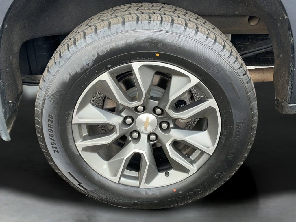 Used 2024 Chevrolet Silverado 1500 LT AWD/4WD image 13