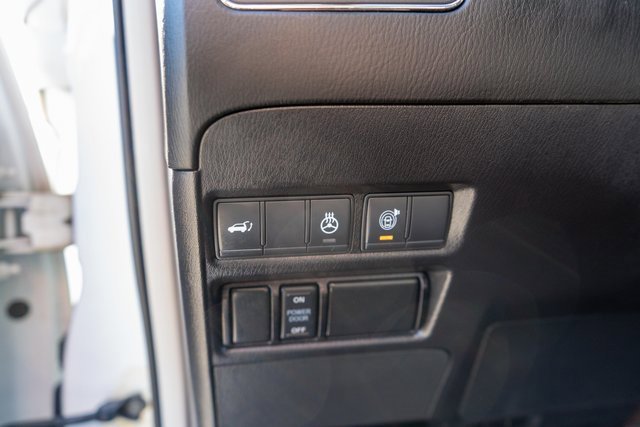 Used 2022 Nissan Armada Platinum w/ Captain's Chairs Package image 25