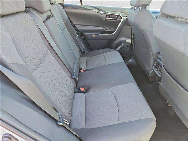 Used 2021 Toyota RAV4 XLE image 24