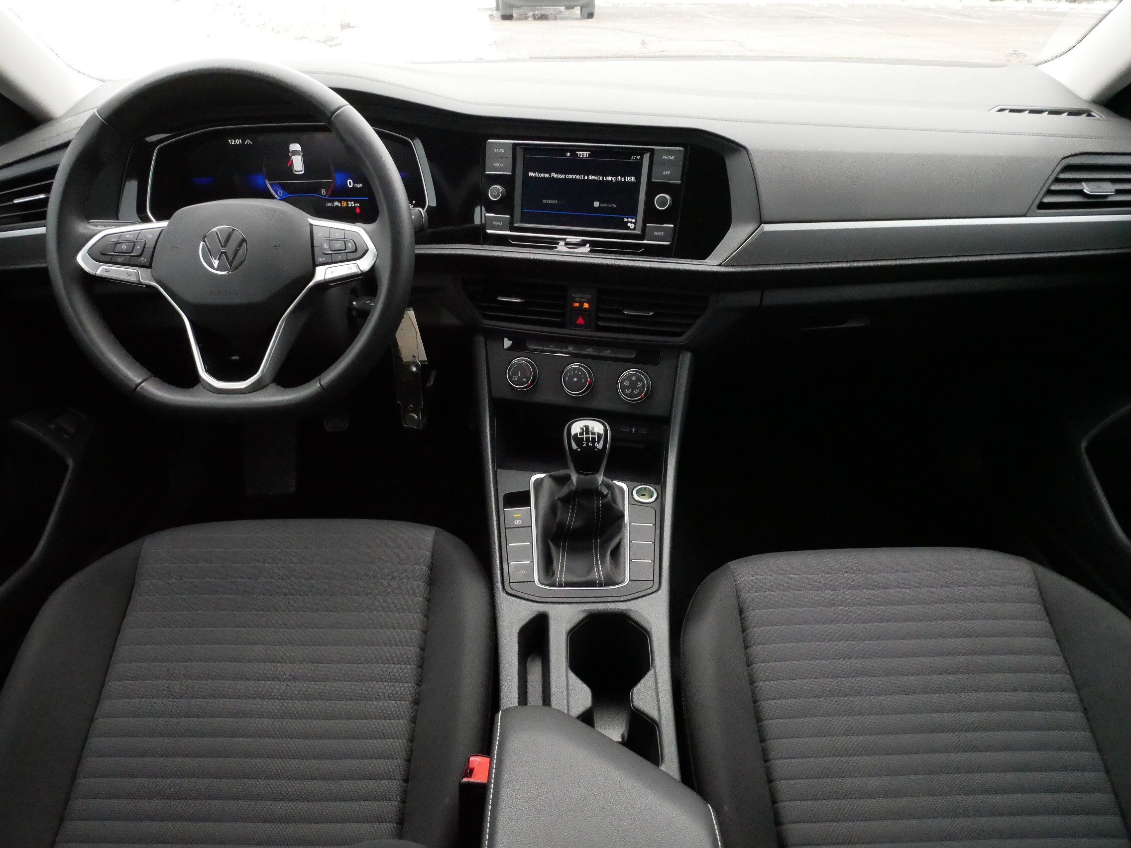 Certified 2024 Volkswagen Jetta S image 10