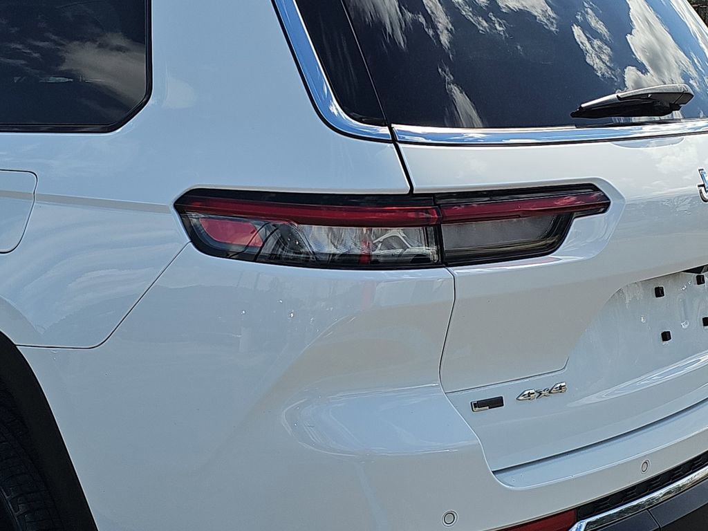 Used 2022 Jeep Grand Cherokee L Limited image 39