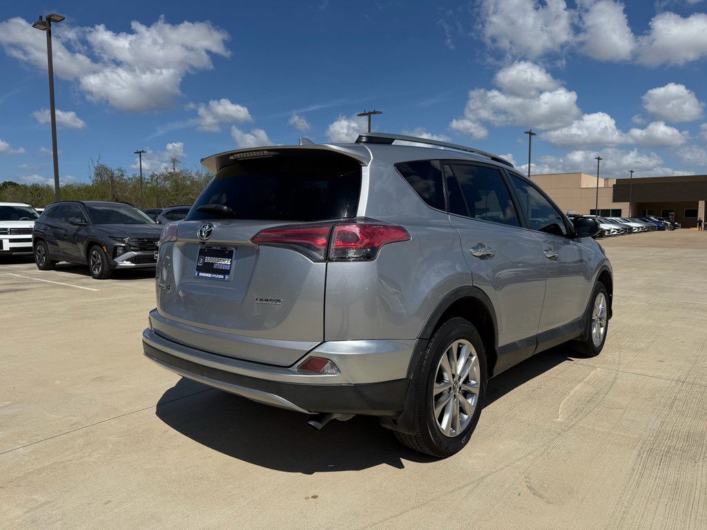 Used 2018 Toyota RAV4 Limited FWD image 6