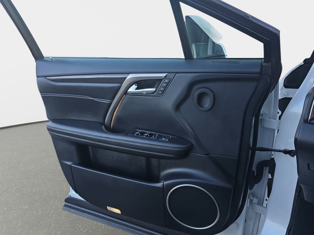 Certified 2022 Lexus RX 450hL Luxury w/ Cold Area Package (CT) image 28