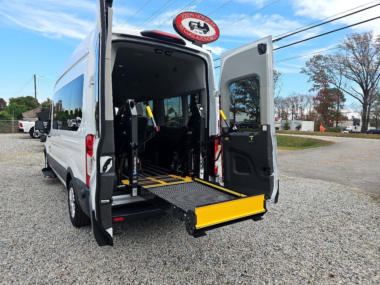 Used 2020 Ford Transit 350 XL image 20