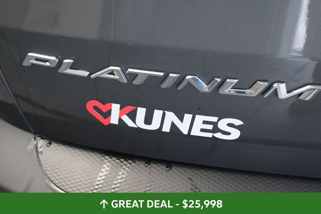 Used 2025 Ford Escape Platinum AWD/4WD image 24