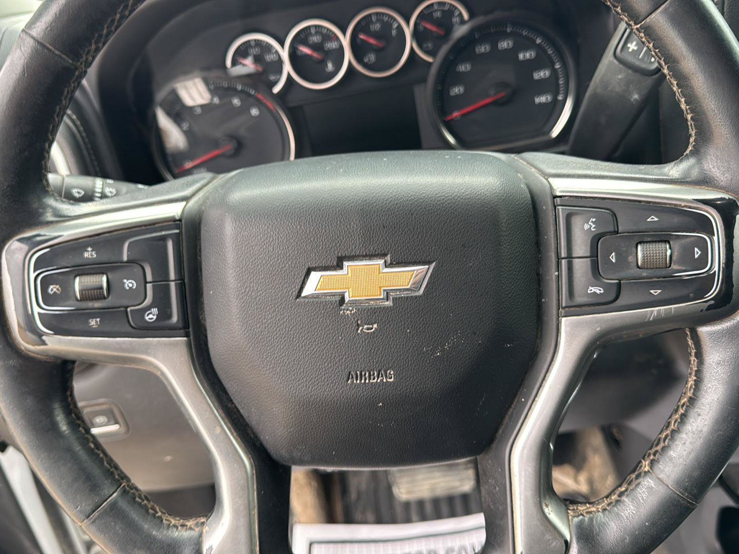 Used 2021 Chevrolet Silverado 3500 LTZ w/ LTZ Convenience Package AWD/4WD image 15