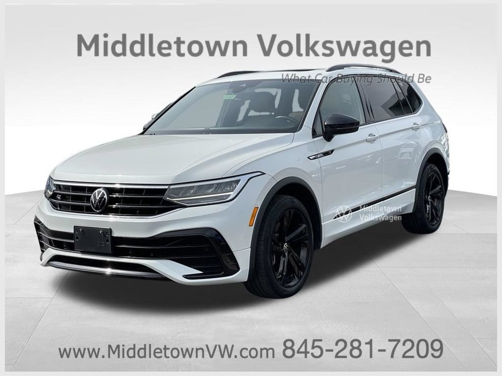 Used 2023 Volkswagen Tiguan SE R-Line AWD/4WD image 1