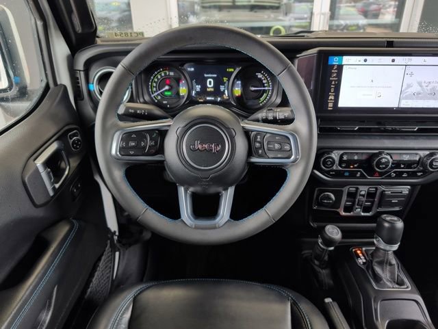 Used 2024 Jeep Wrangler High Altitude AWD/4WD image 19