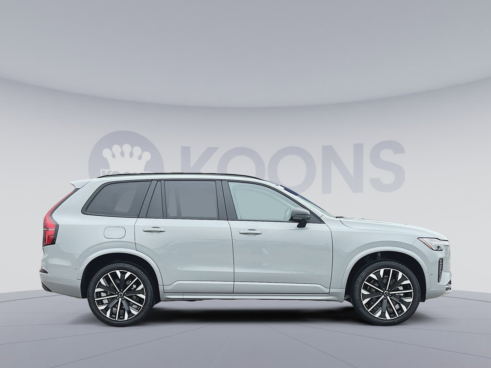 New 2026 Volvo XC90 B6 Ultra w/ Protection Package Premier image 8