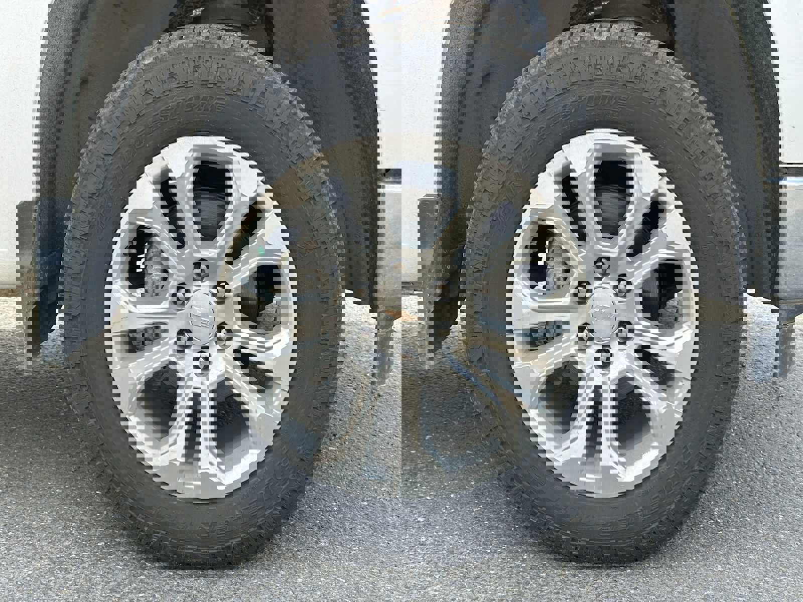 Used 2023 Chevrolet Silverado 1500 LTZ image 9