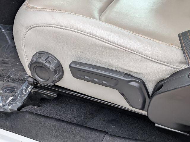 Used 2023 Jeep Gladiator Overland AWD/4WD image 21