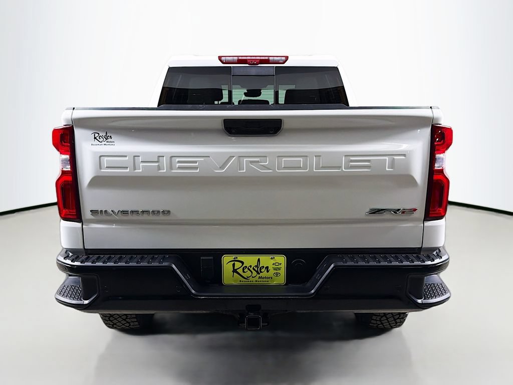 Used 2023 Chevrolet Silverado 1500 ZR2 w/ Technology Package AWD/4WD image 7