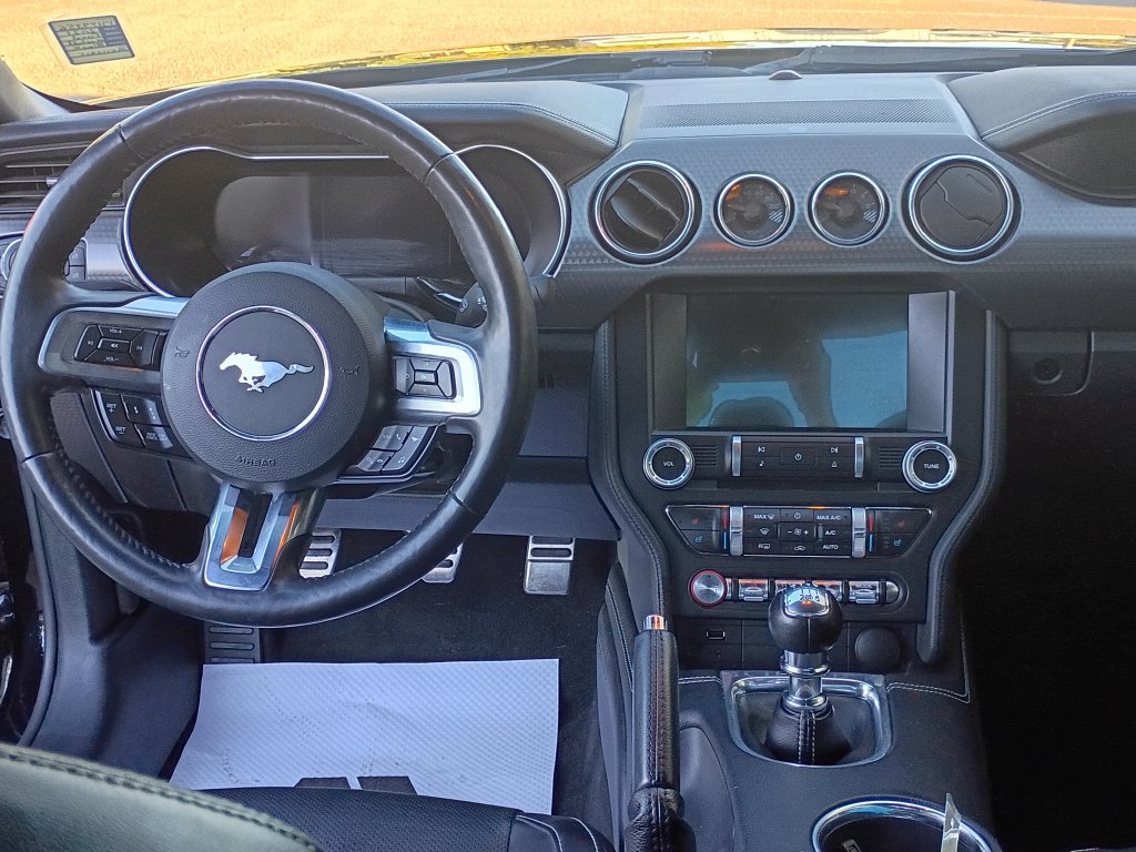 Used 2021 Ford Mustang GT Premium w/ GT Performance Package RWD image 18