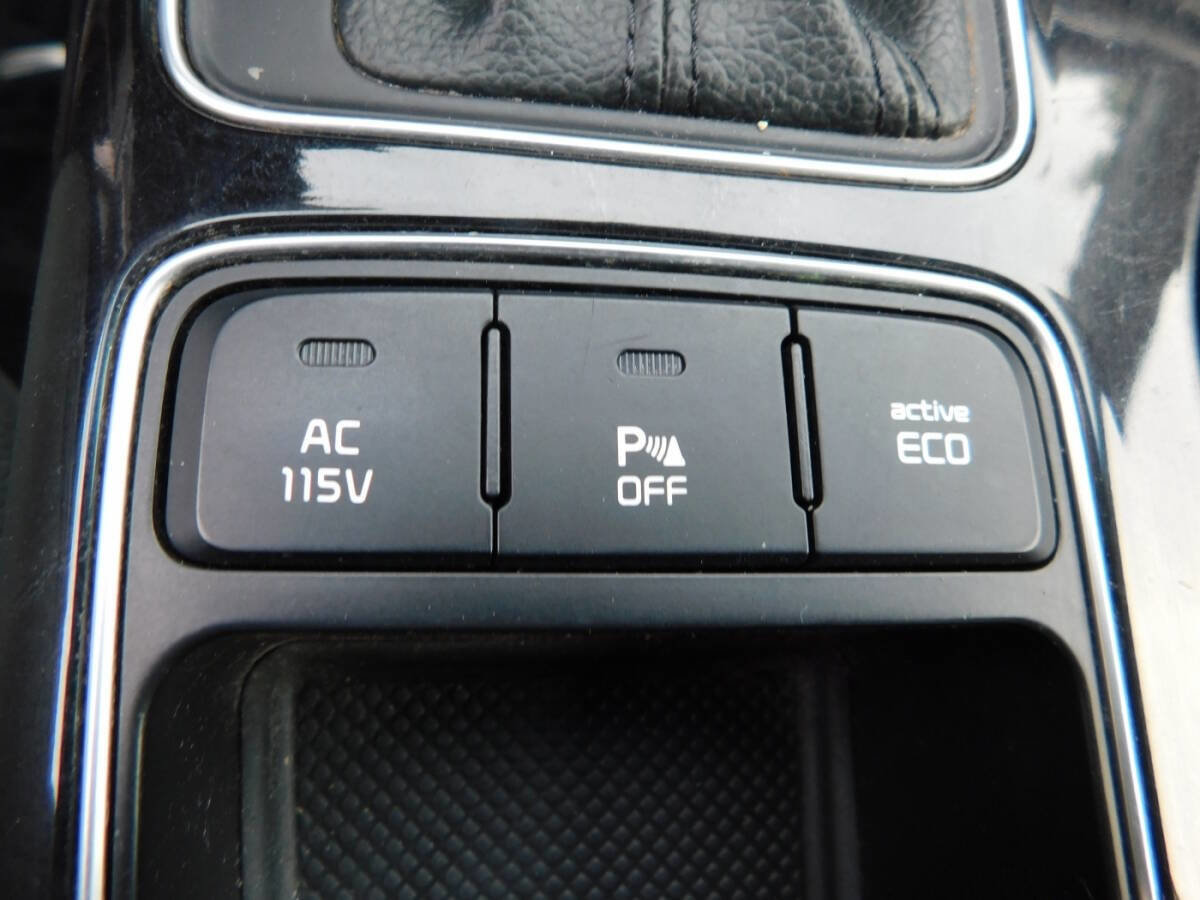 Used 2014 Kia Sorento SX w/ 3rd Row Package image 19