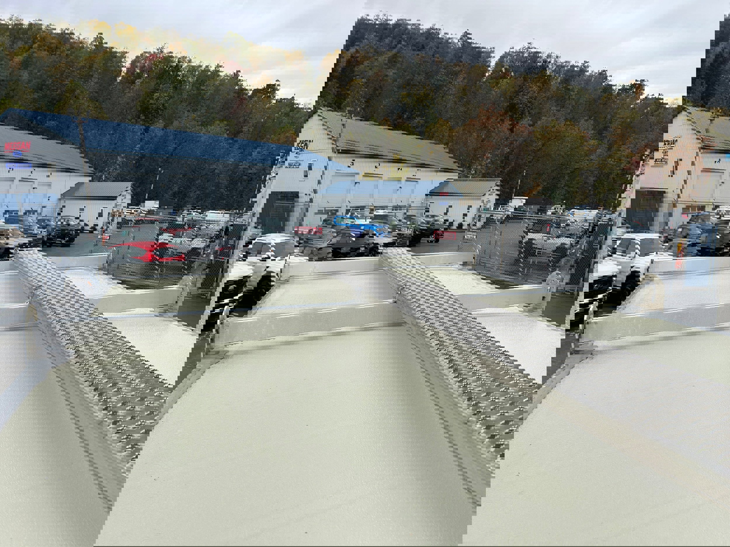 New 2025 Ford F450 XLT w/ XLT Value Package image 29