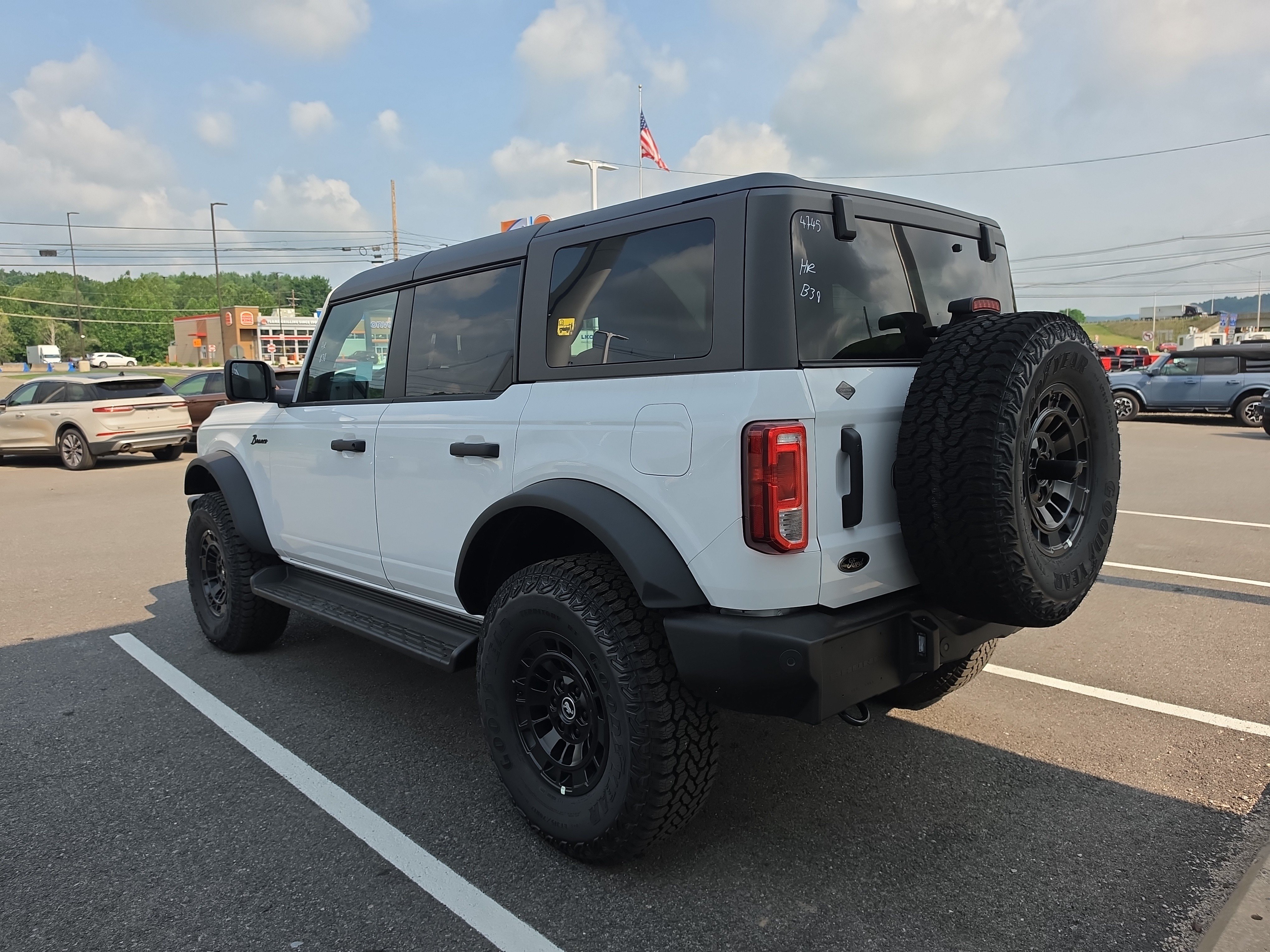 New 2026 Ford Bronco Big Bend AWD/4WD image 6