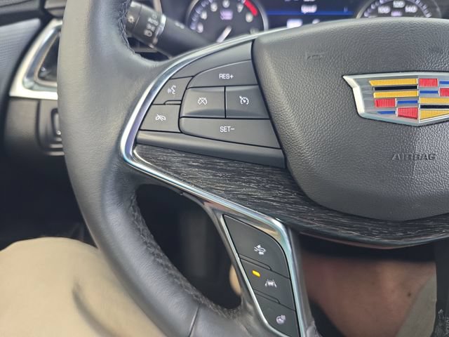 Used 2023 Cadillac XT5 Premium Luxury w/ Technology Package AWD/4WD image 20