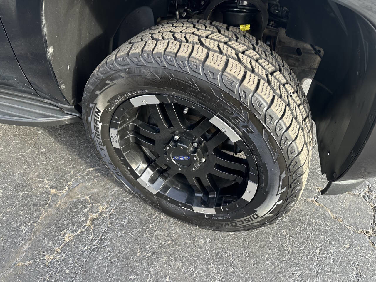 Used 2013 Chevrolet Tahoe LT image 6