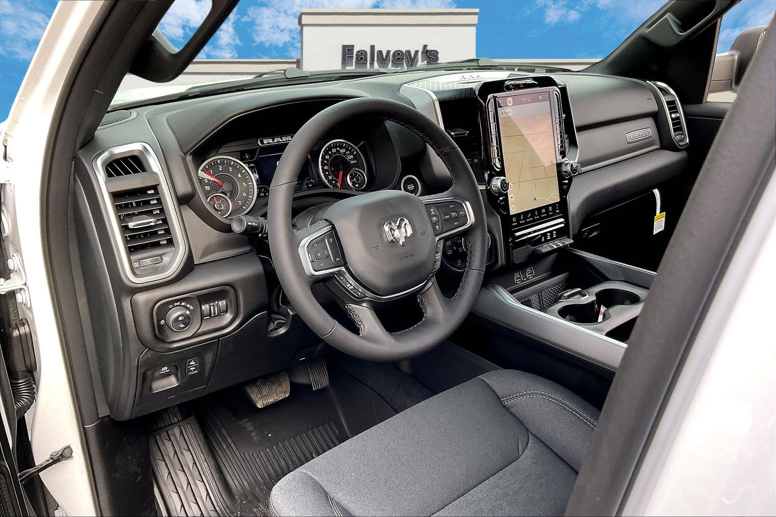 New 2026 RAM 1500 Big Horn AWD/4WD image 6