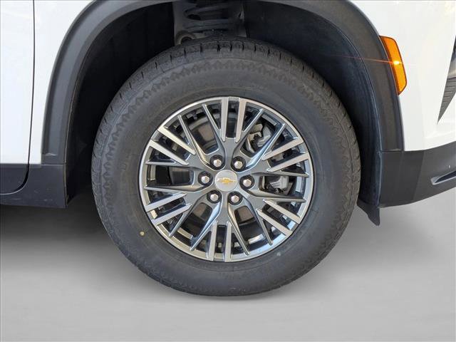 Used 2024 Chevrolet Traverse LT image 22
