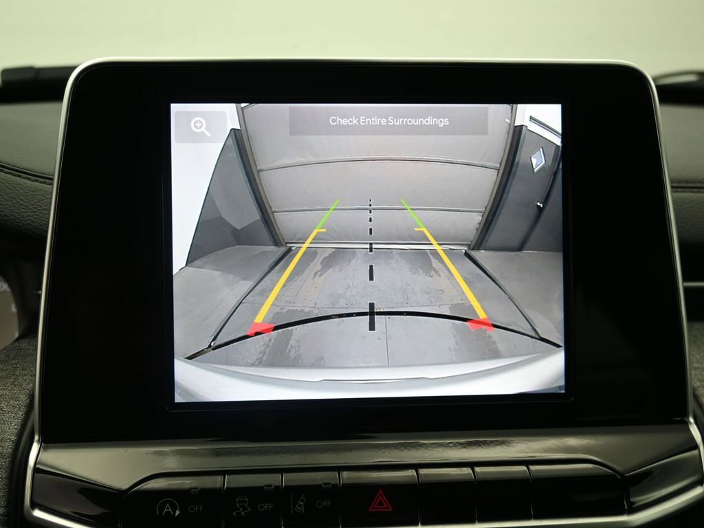 Used 2025 Jeep Compass Latitude image 18