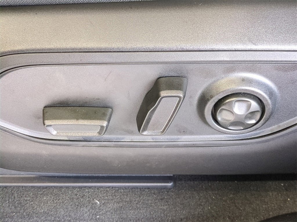 New 2025 Jeep Grand Cherokee Limited image 21