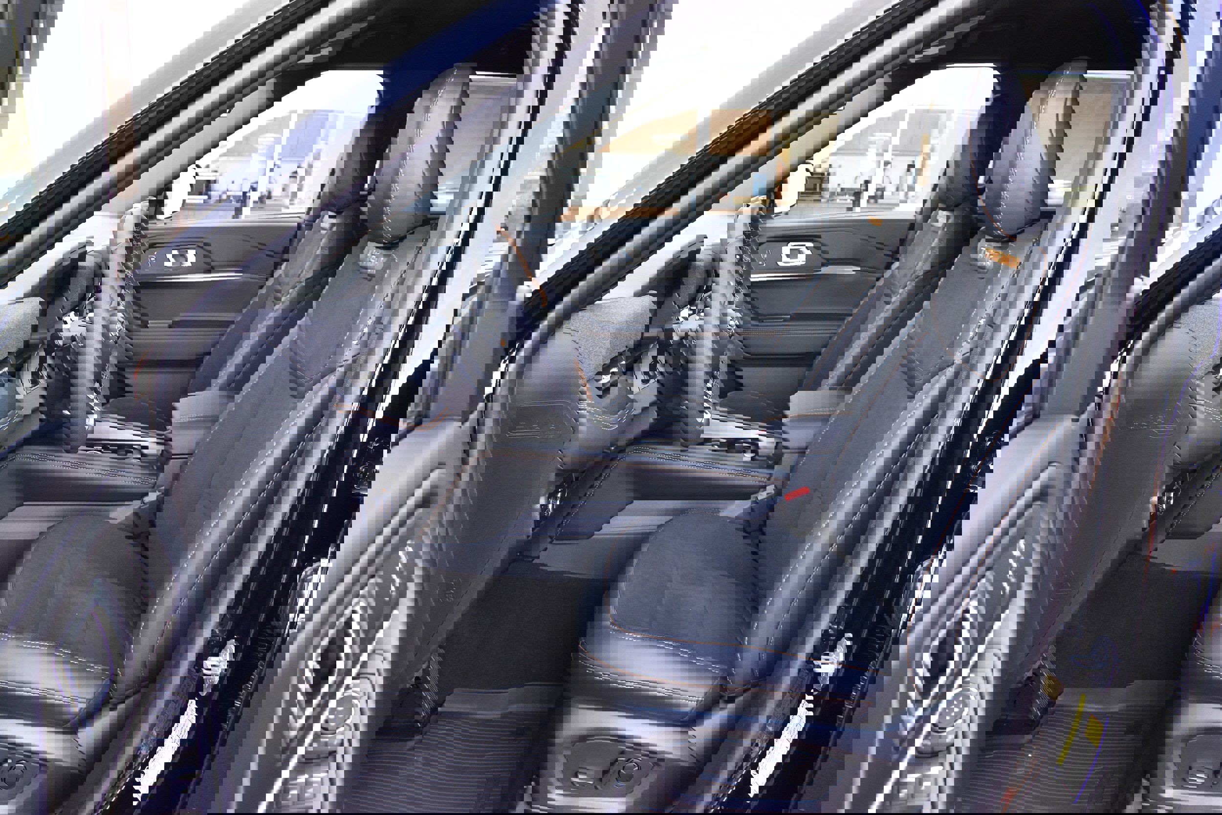 New 2026 Ford Explorer Tremor w/ Tremor Convenience Package image 17