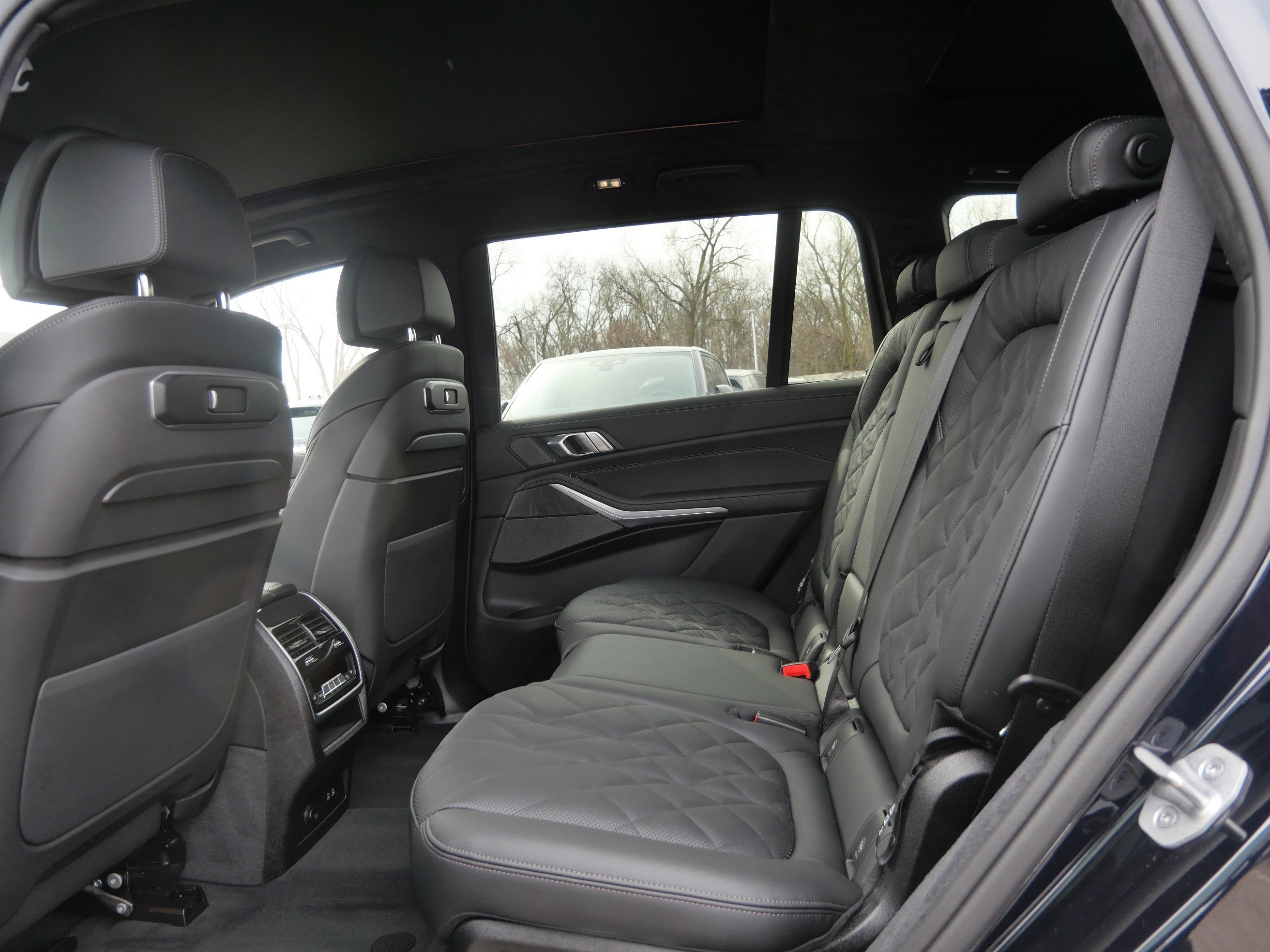 Used 2026 BMW X7 xDrive40i image 15