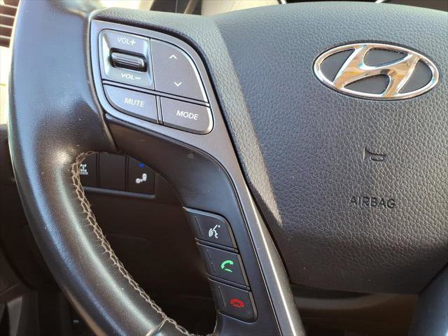 Used 2015 Hyundai Santa Fe Sport w/ Option Group 03 AWD/4WD image 20