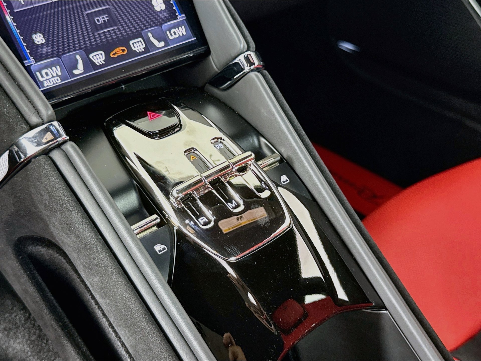 Certified 2022 Ferrari Roma RWD image 15