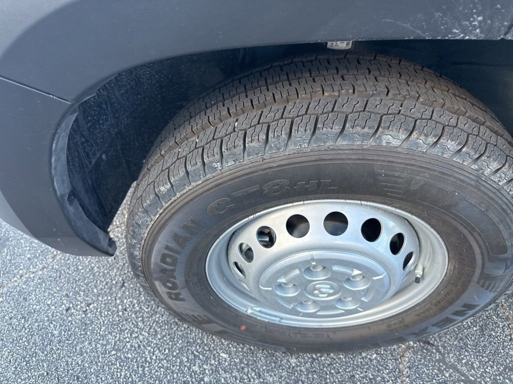 Used 2025 RAM ProMaster 1500 w/ Convenience Group image 22