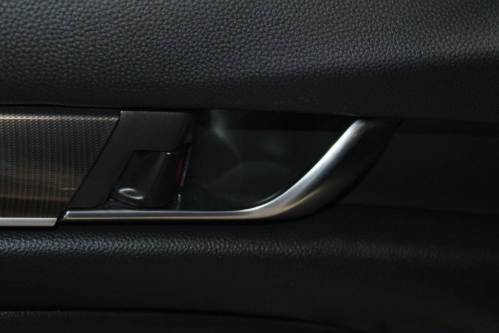 Used 2022 Honda Accord Sport image 8