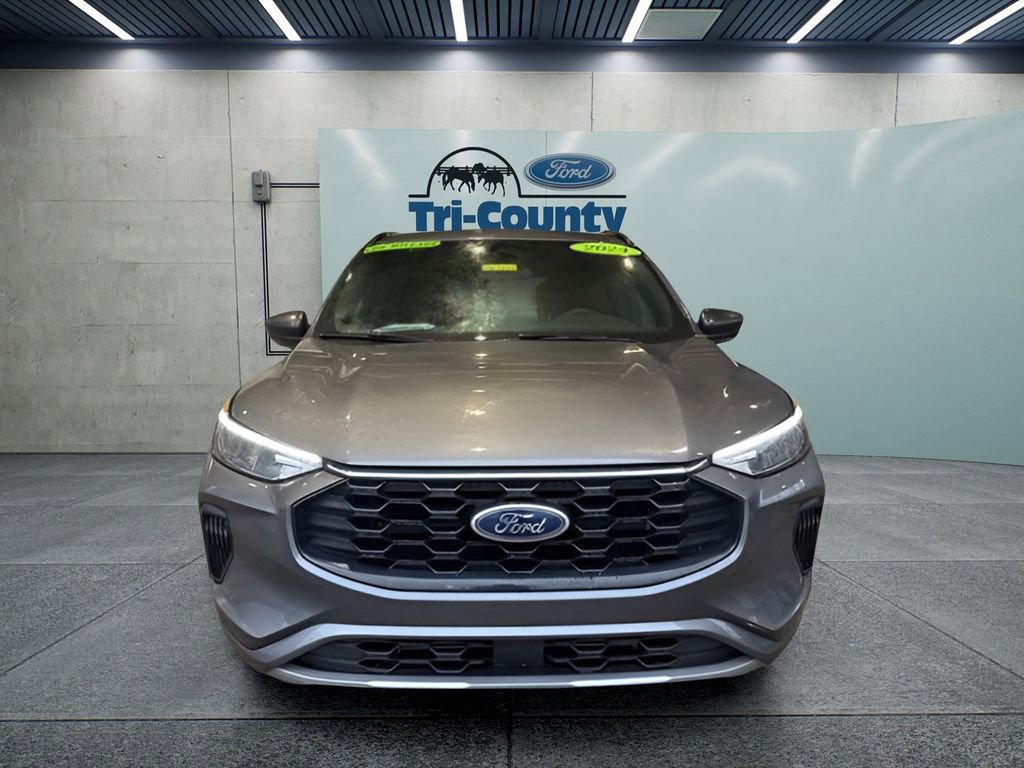 Used 2024 Ford Escape ST-Line w/ Tech Pack #1 image 3