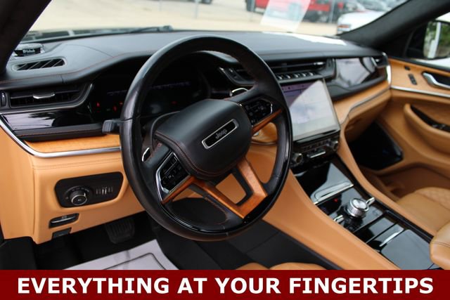 Used 2022 Jeep Grand Cherokee L Summit AWD/4WD image 2