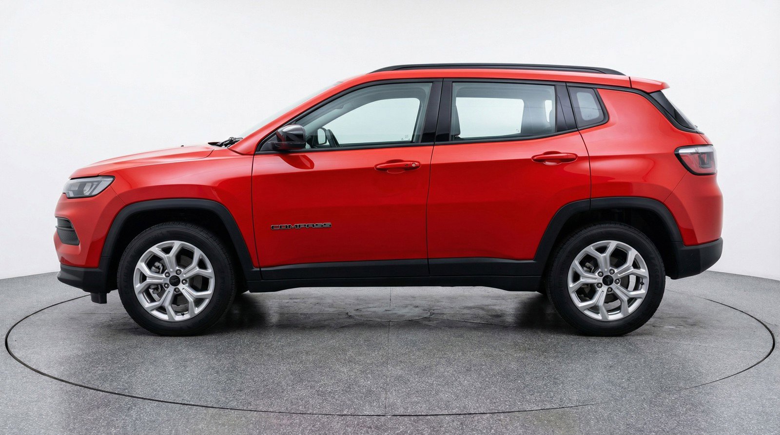 Used 2025 Jeep Compass Latitude image 5